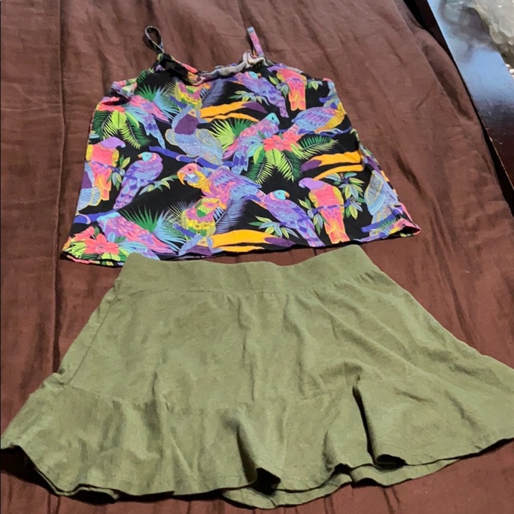 Pullover Top & Skort. EUC!